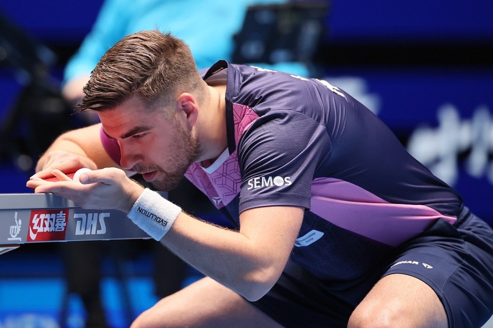 他不仅是一 他不仅是一